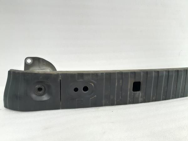 Reforço pára-choques trás VOLVO V50 (MW)