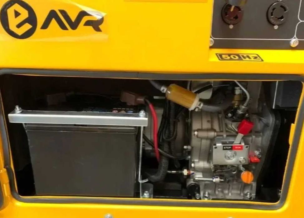 Генератор дизельний тихий однофазний 220В 5 кВт COVAX KDE7000Tз AVR
