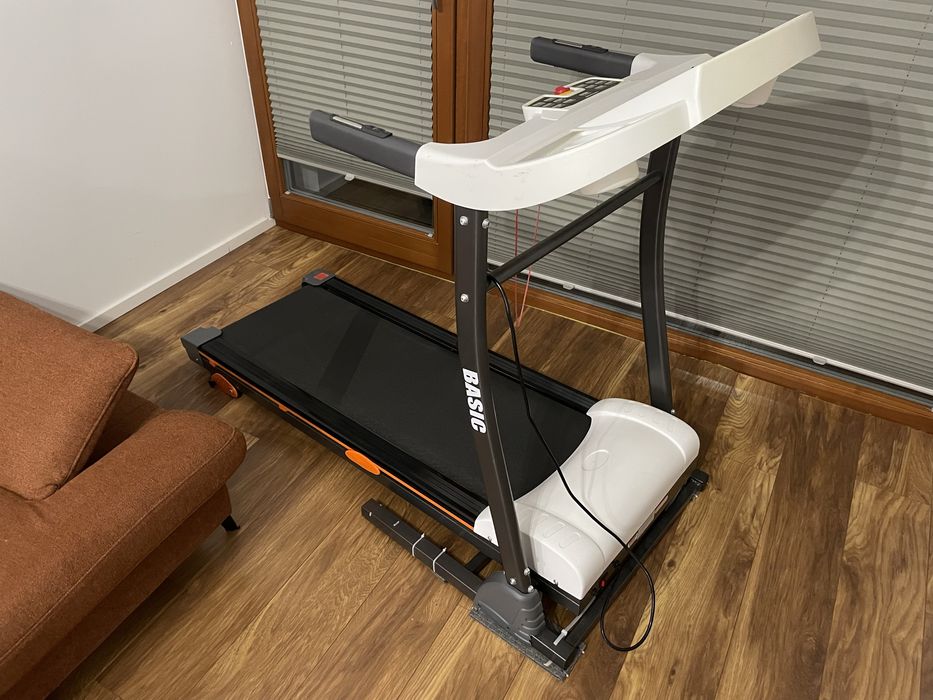 Bieżnia elektryczna hertz basic t2000i