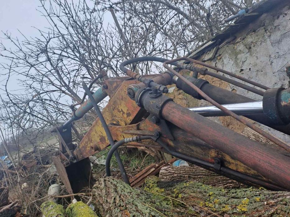 трактор    экскаватор