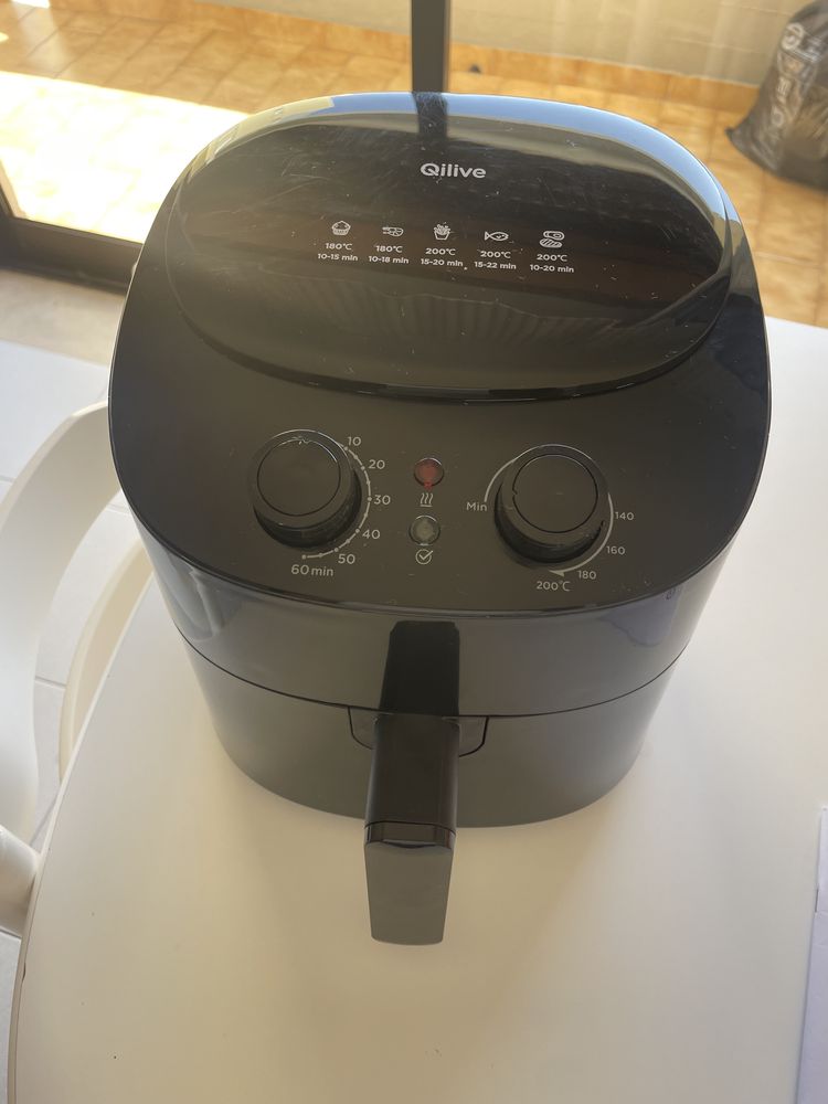 Air fryer  Qlive como nova