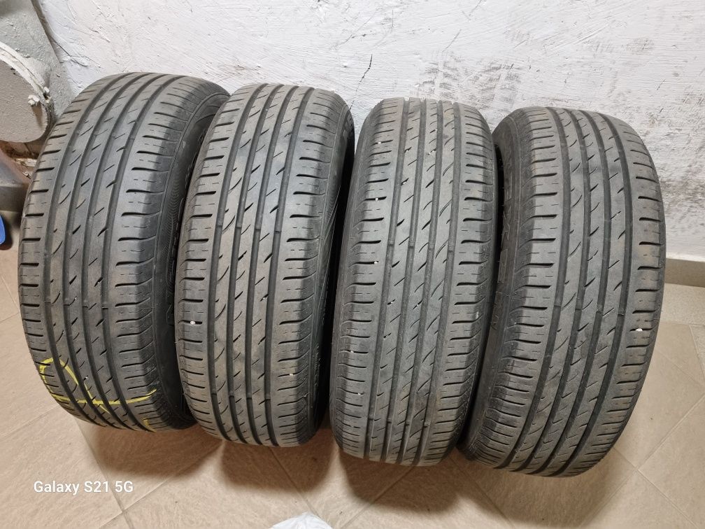 Opony letnie 215/60R17