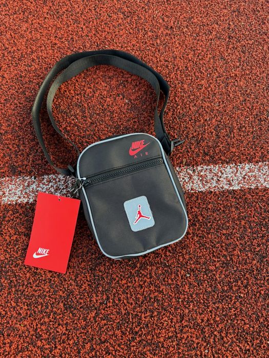 Сумки через плече Nike -  Великий Вибір.