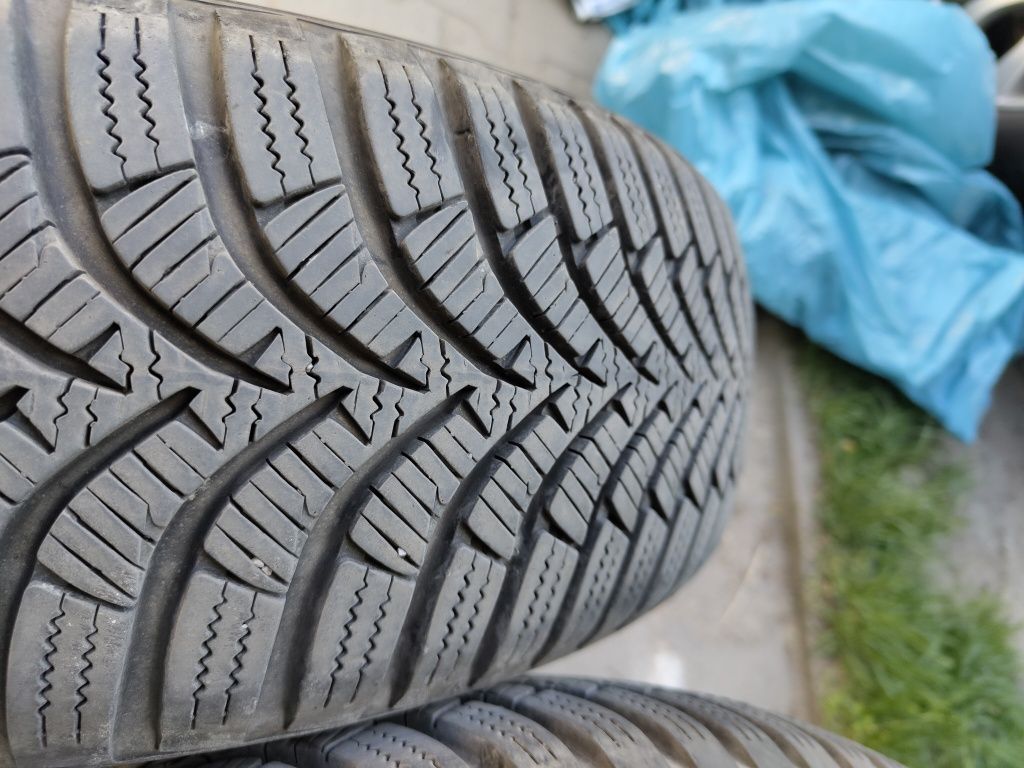 Opony zimowe Hankoook i*cept RS2: 165/60R14