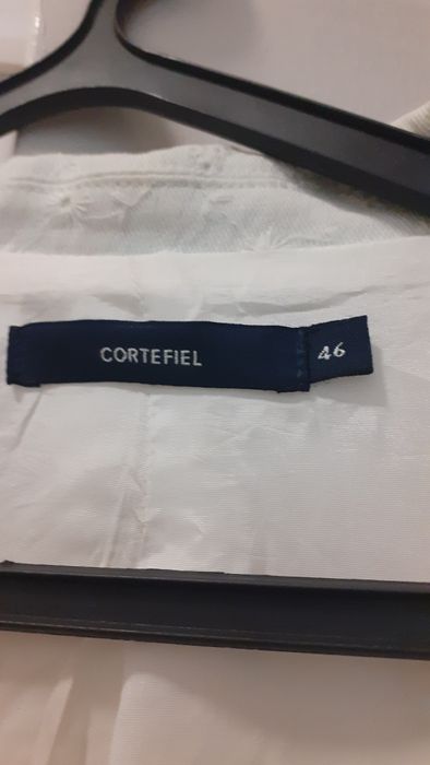 Casaco branco  de  ganga branca  bordada n46 espanhol 42 português