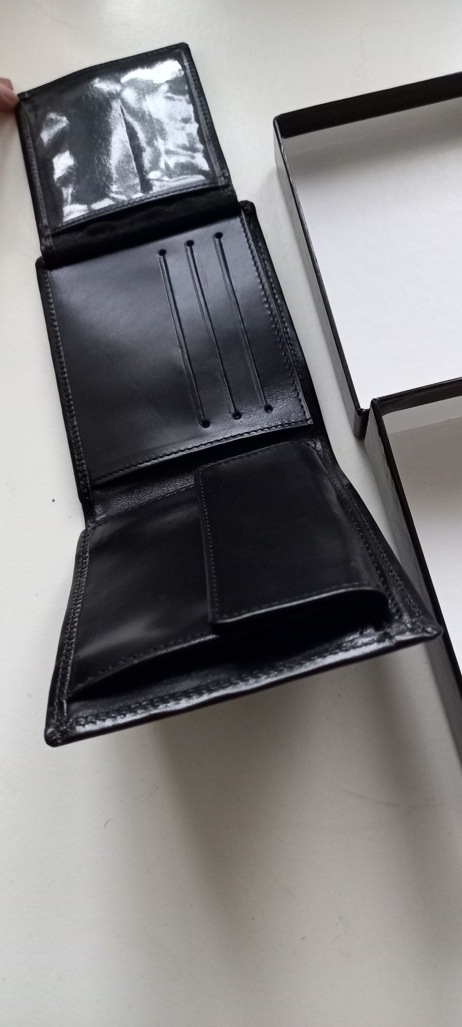 Nowy skórzany czarny portfel BMP pięknie zapakowany