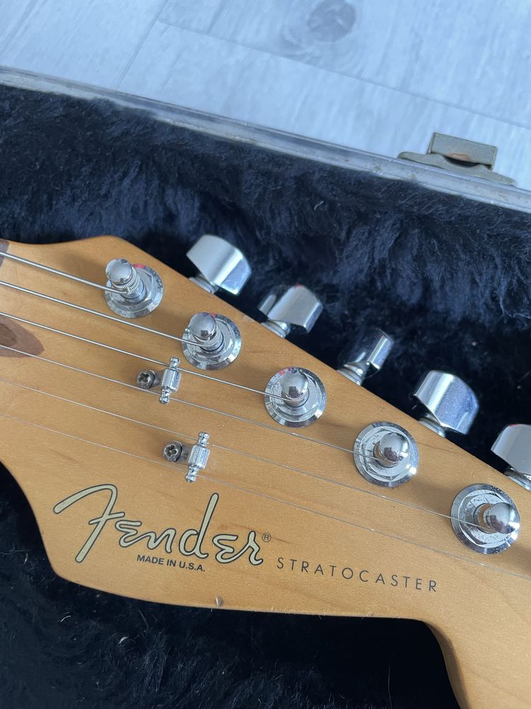 Fender stratocaster USA 1997, modowany, with case