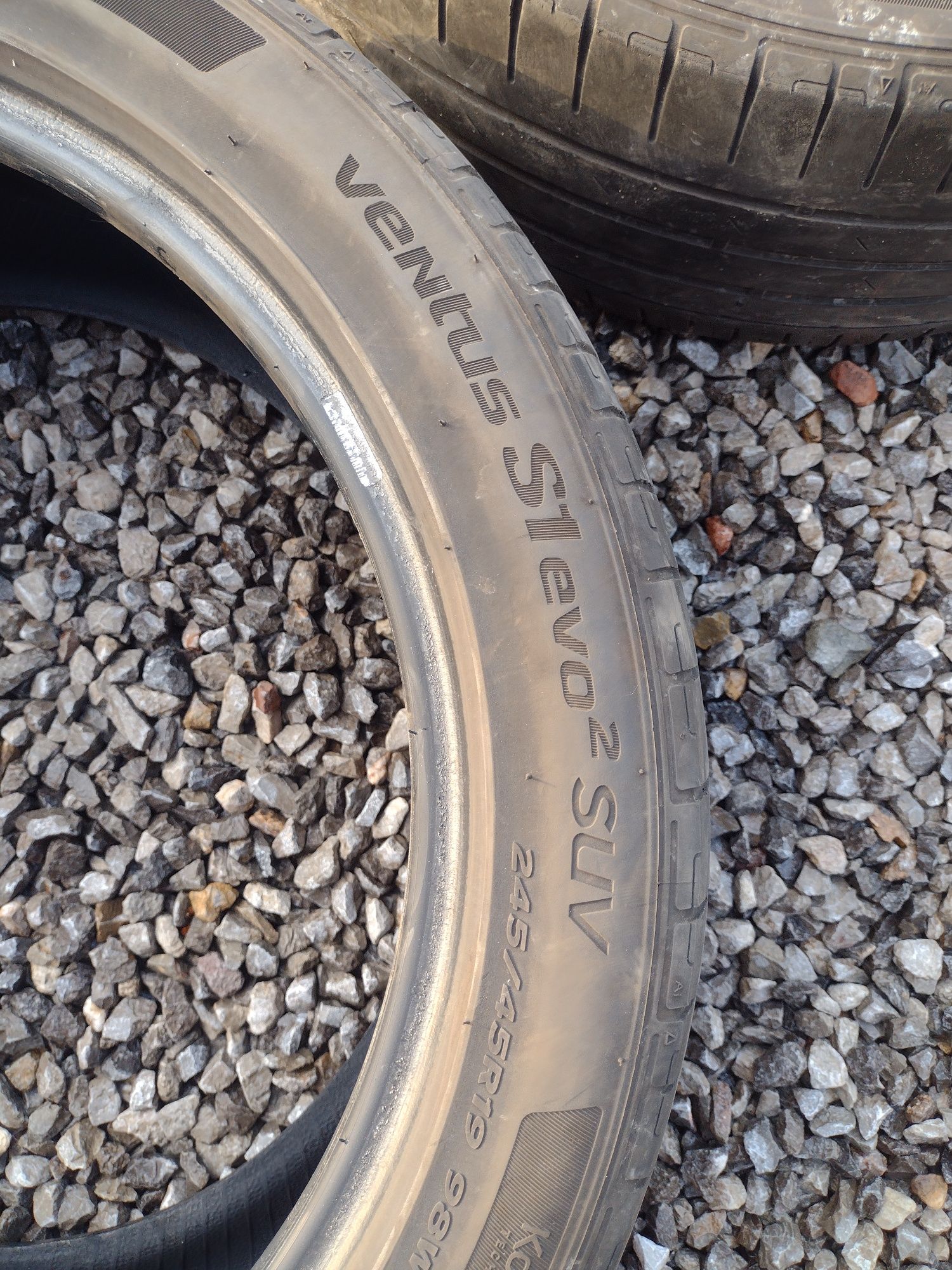 Opony hankook Ventus S1 evo 2 Suv 245/45 R19