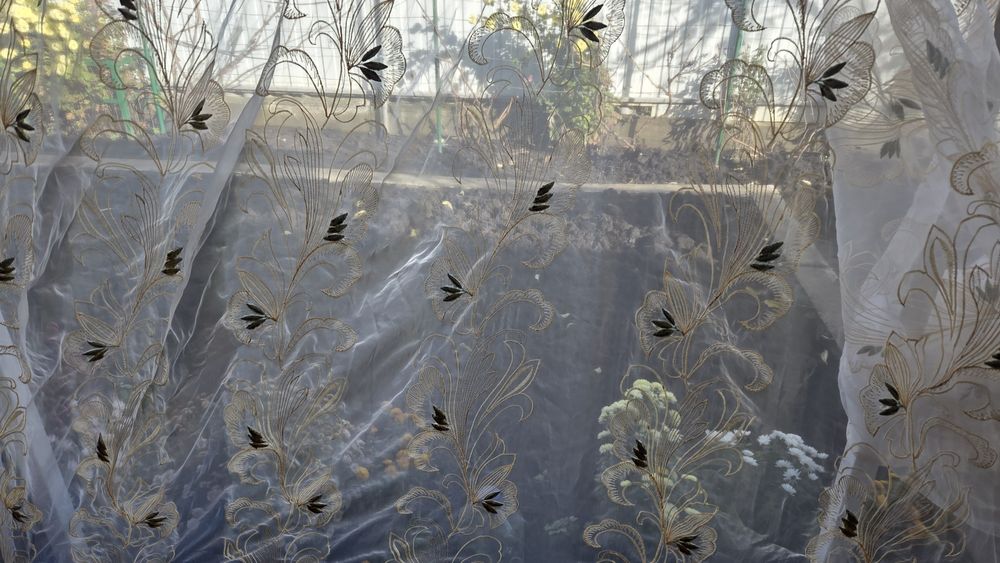 Продам гарну тюль в чудовому стані