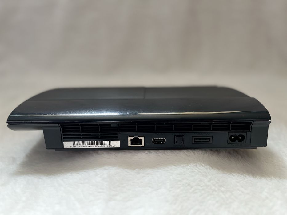 Konsola Sony PlayStation 3 500GB + kontroler ruchu Move + gry