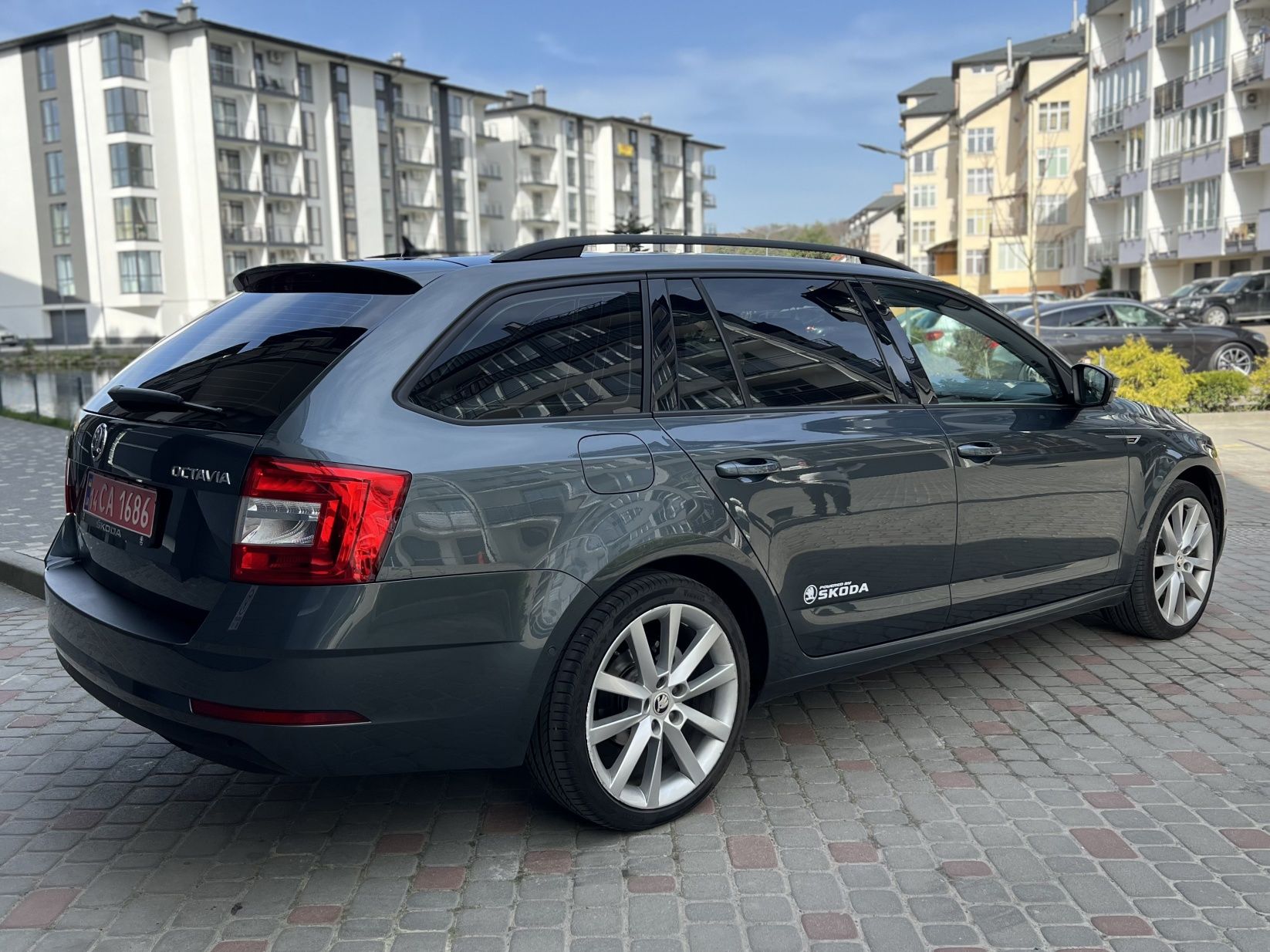 Авто skoda octavia 2020р-2.0 dsg,-150k