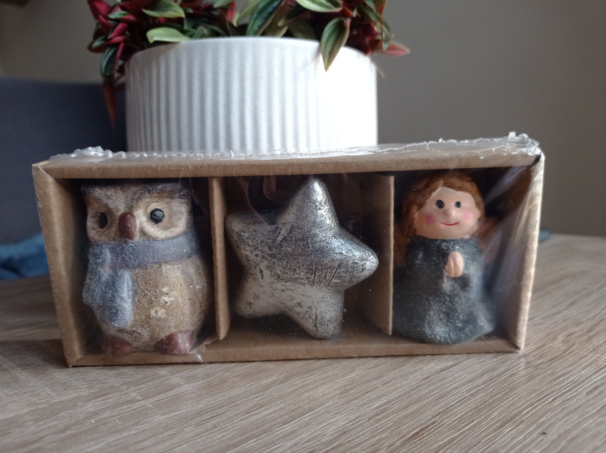 Ceramiczne świąteczne figurki dekoracja Boże Narodzenie