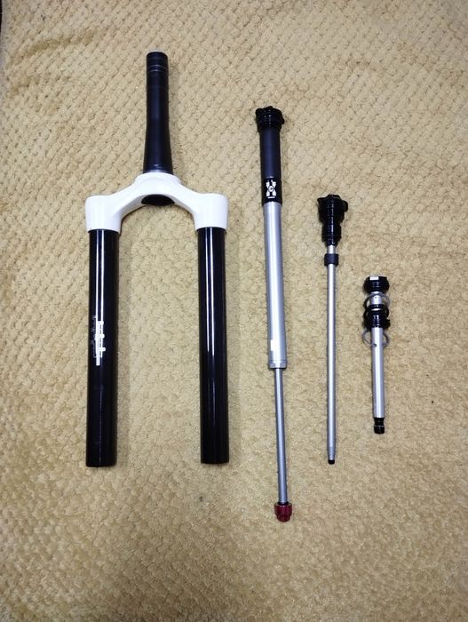 Запчастини від вилки рокшокс пайк рст3 дуал позишин