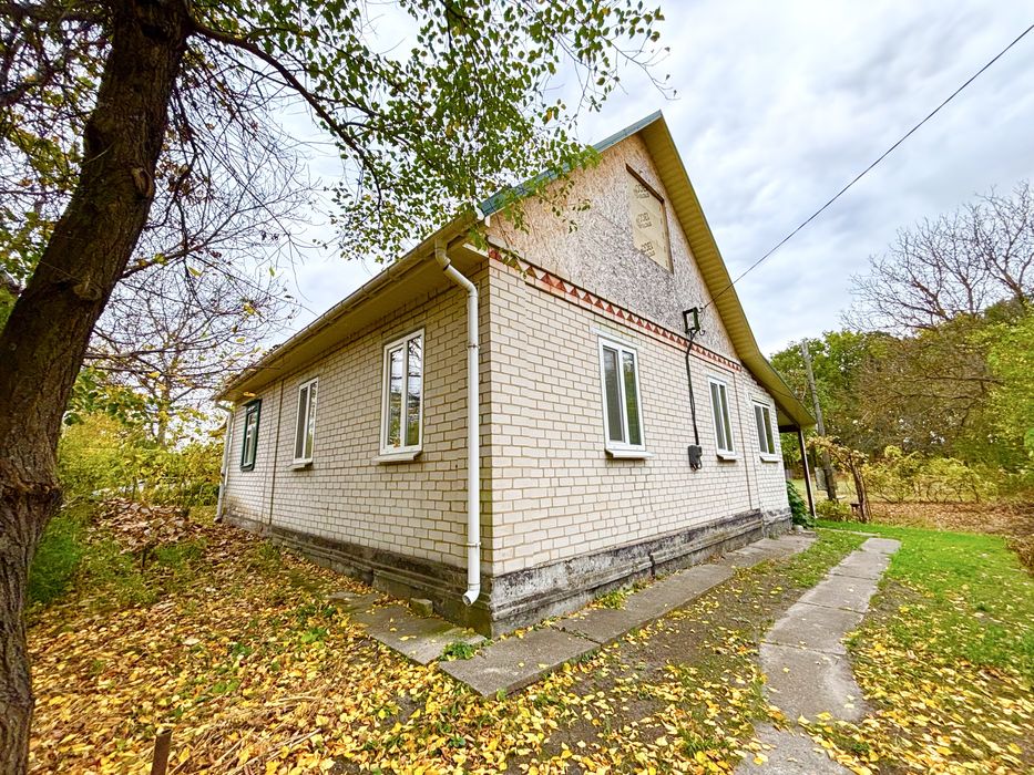 Без комиссии, с Новой крышей! Продам дом в Орловщине.