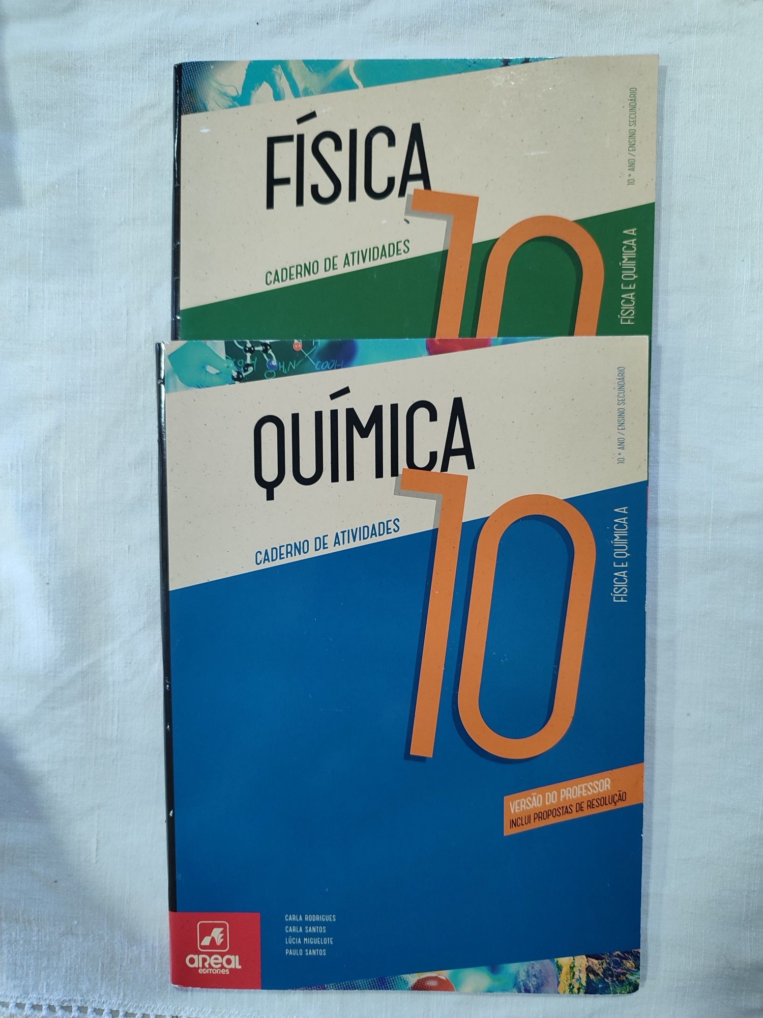 Caderno de atividades Física e Química 10° ano