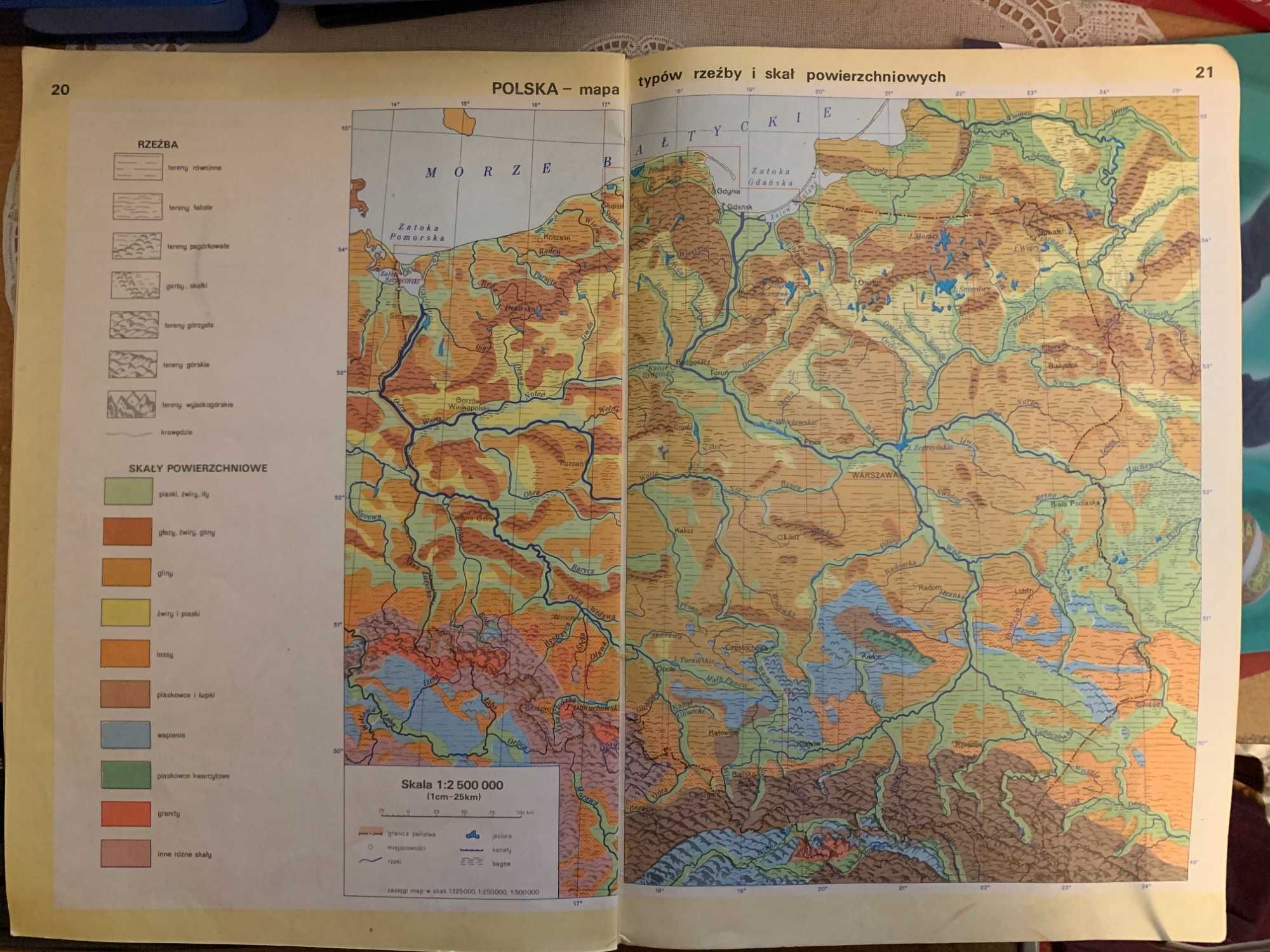 Atlas geograficzny dla kl. IV z 1984r. PRL