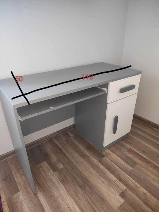 Meble do pokoju młodzieżowego