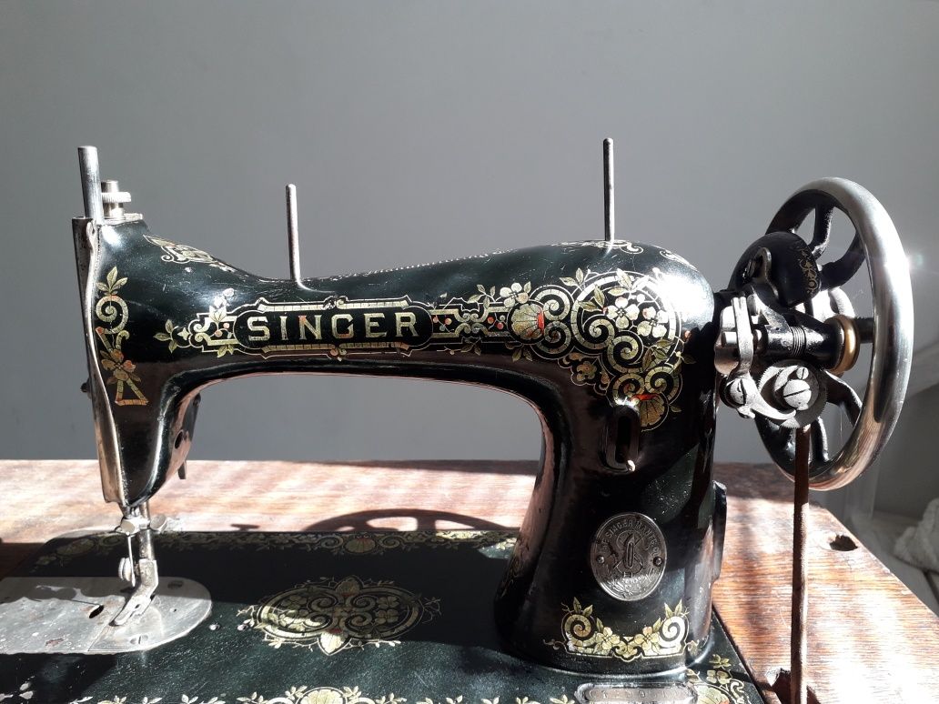 Швейна машинка Зінгер