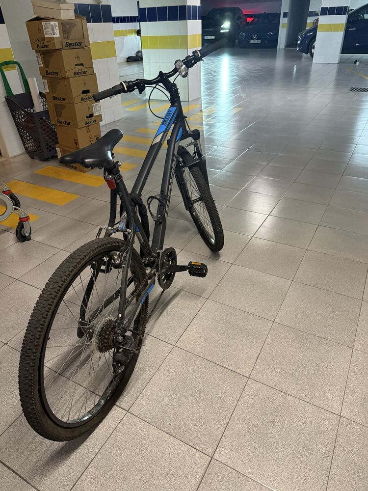 Bicicleta Btwin Rockrider 340, M, 26 (cinza e azul)