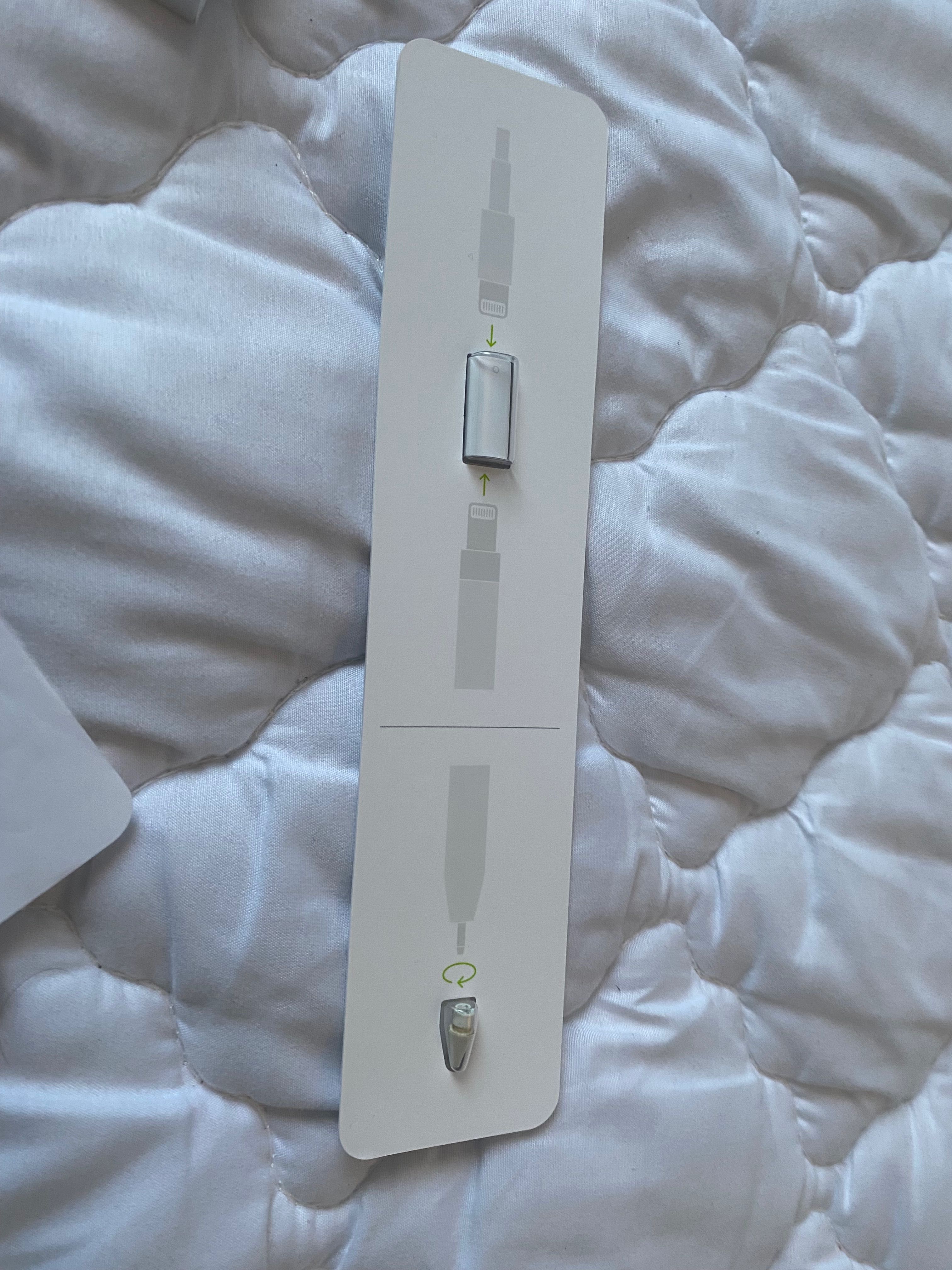 Caneta APPLE Pencil 1º Geração (iPad - Branco)