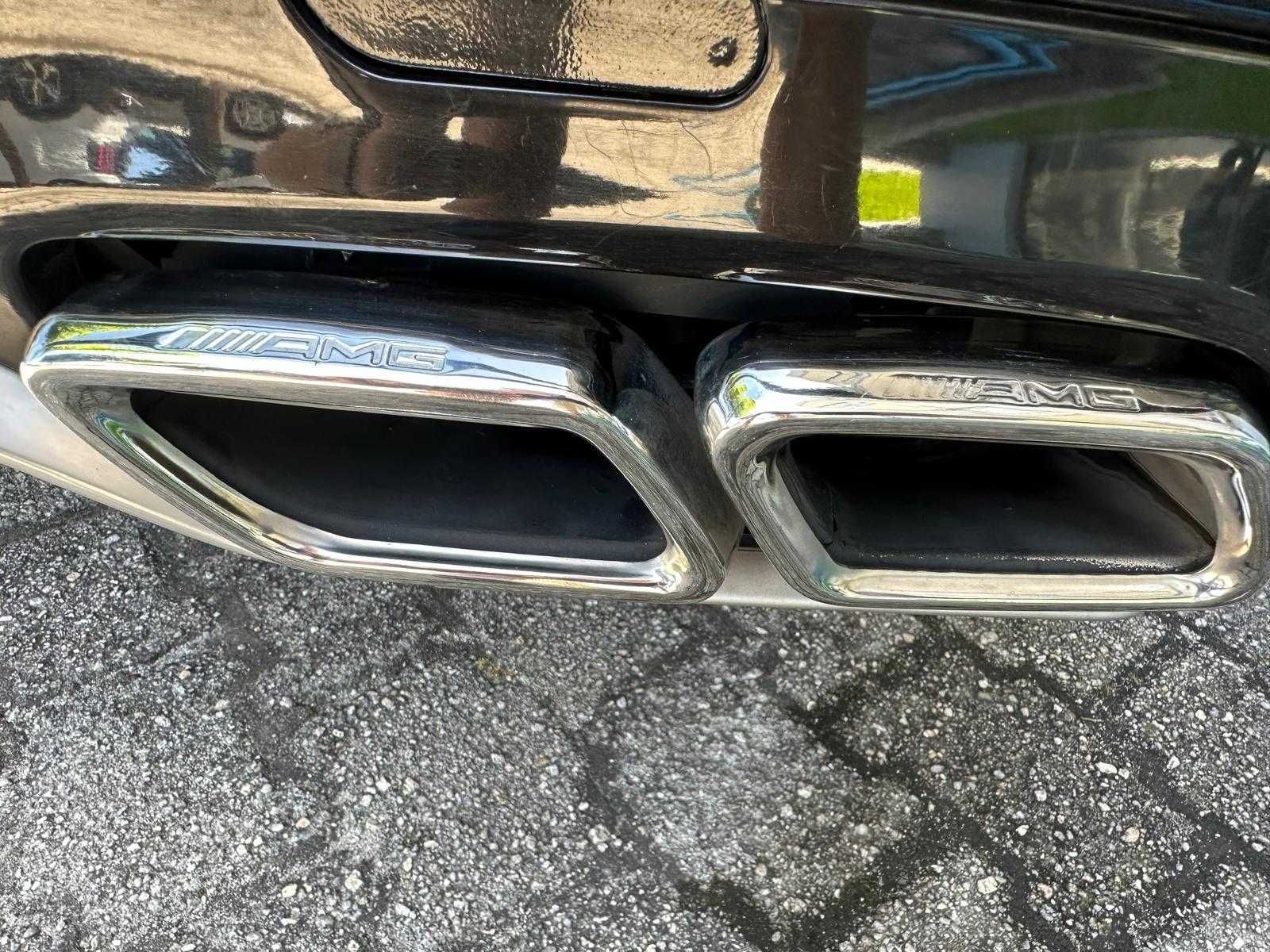 Vendo Mercedes-Benz classe E híbrido plug-in a gasóleo