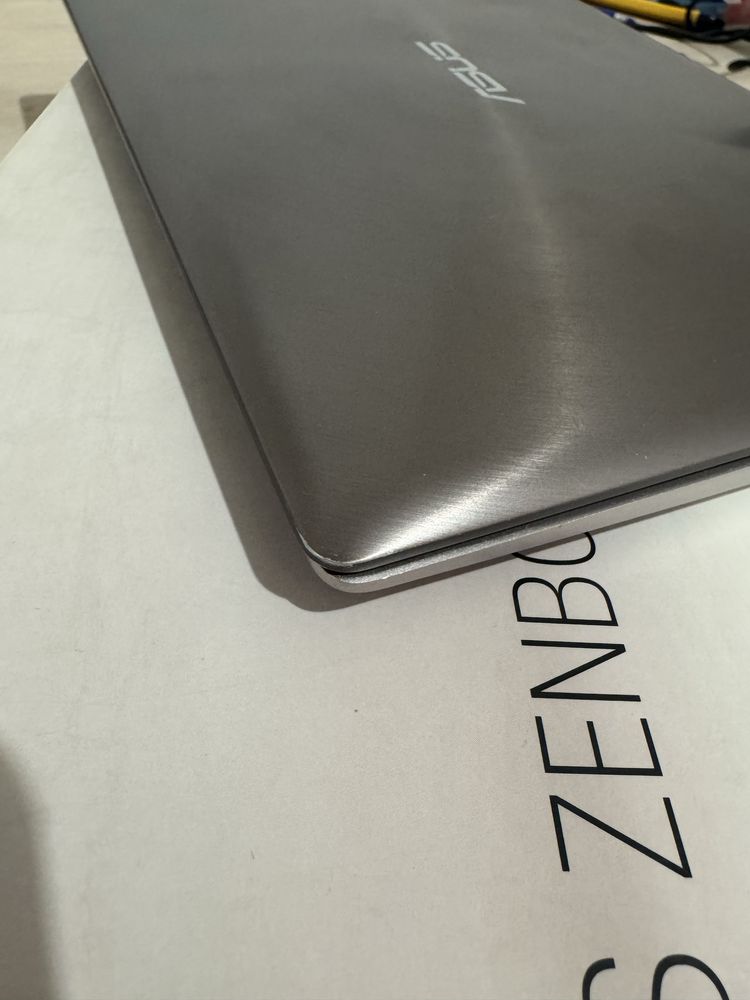 ASUS Zenbook ux303lab