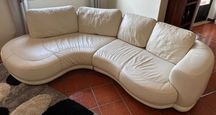 Sofá em Couro Branco