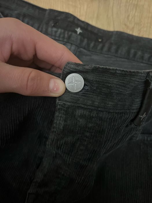 Вінтажниє вельветовиє джинси Stone island denim