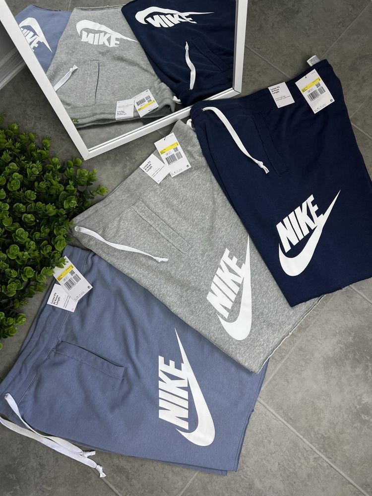 Шорти Nike Sportwear Alumni (найк big swoosh, біг свуш)