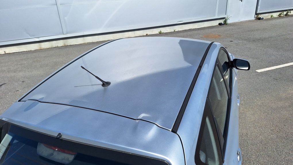 Mazda 3 1.6 GPL.