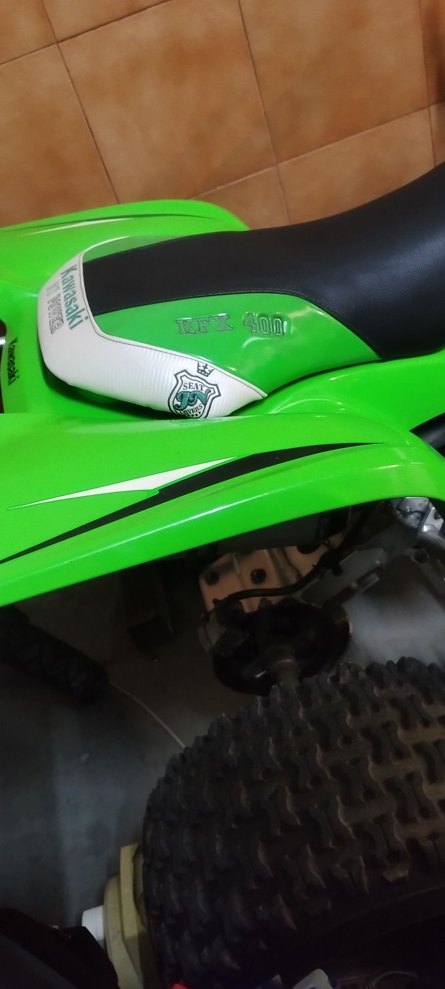 Kawasaki kfx 400 moto 4