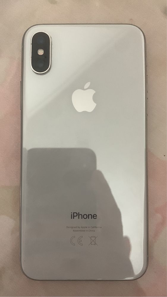Iphone X 64 GB iOS 16.7.11