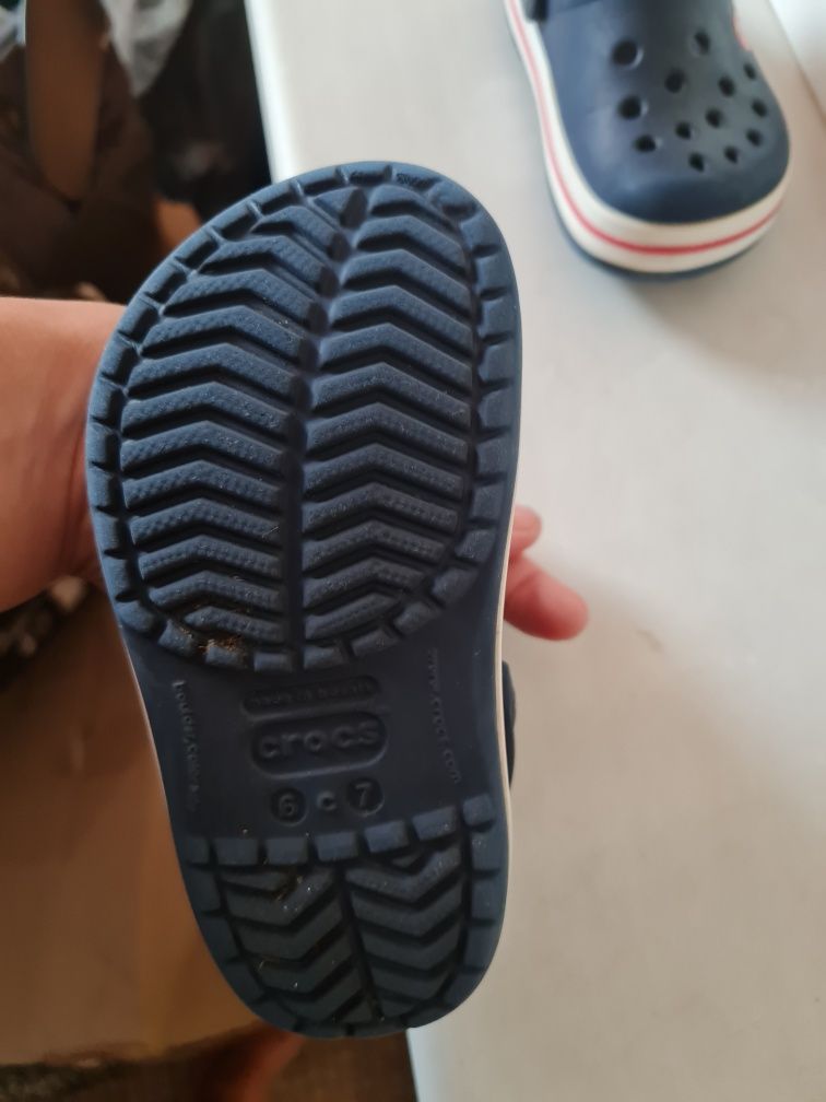 Crocs оригінал сандалі, босоніжки , шлепки