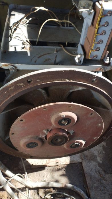 Генератор 380-220.12-15-25-35-50квт.двигун.пневмокомпресор