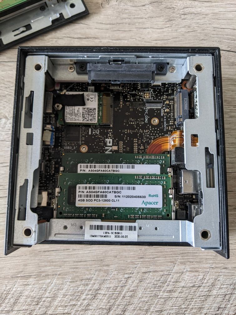 Міні-ПК ASUS pn30
