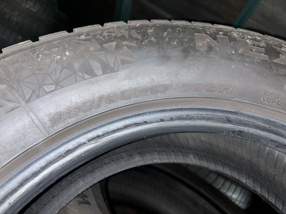 Opony zimowe 235/65/17 NEXEN WINGUARD 2 szt