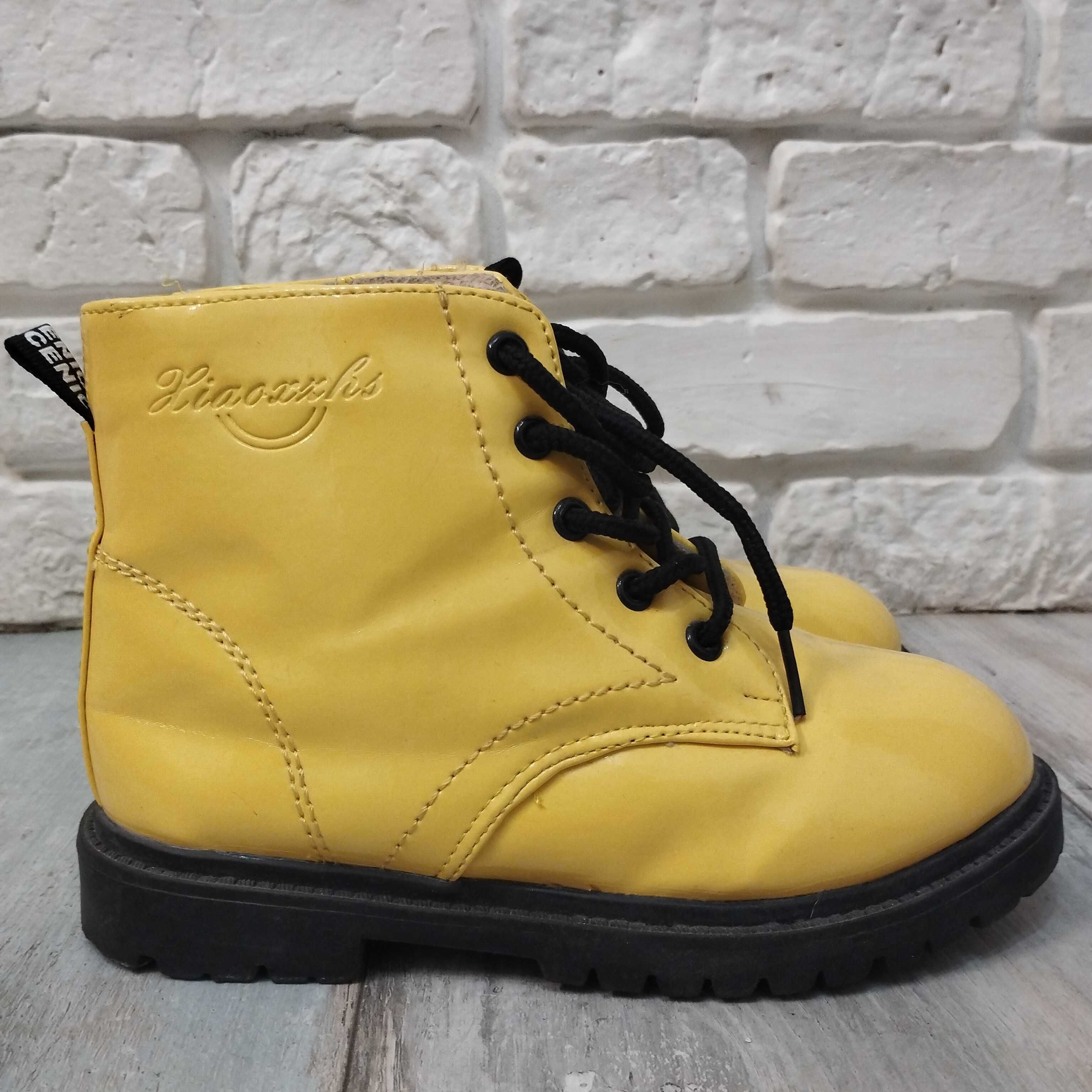 Жовті теплі ботинки, 34 розмір