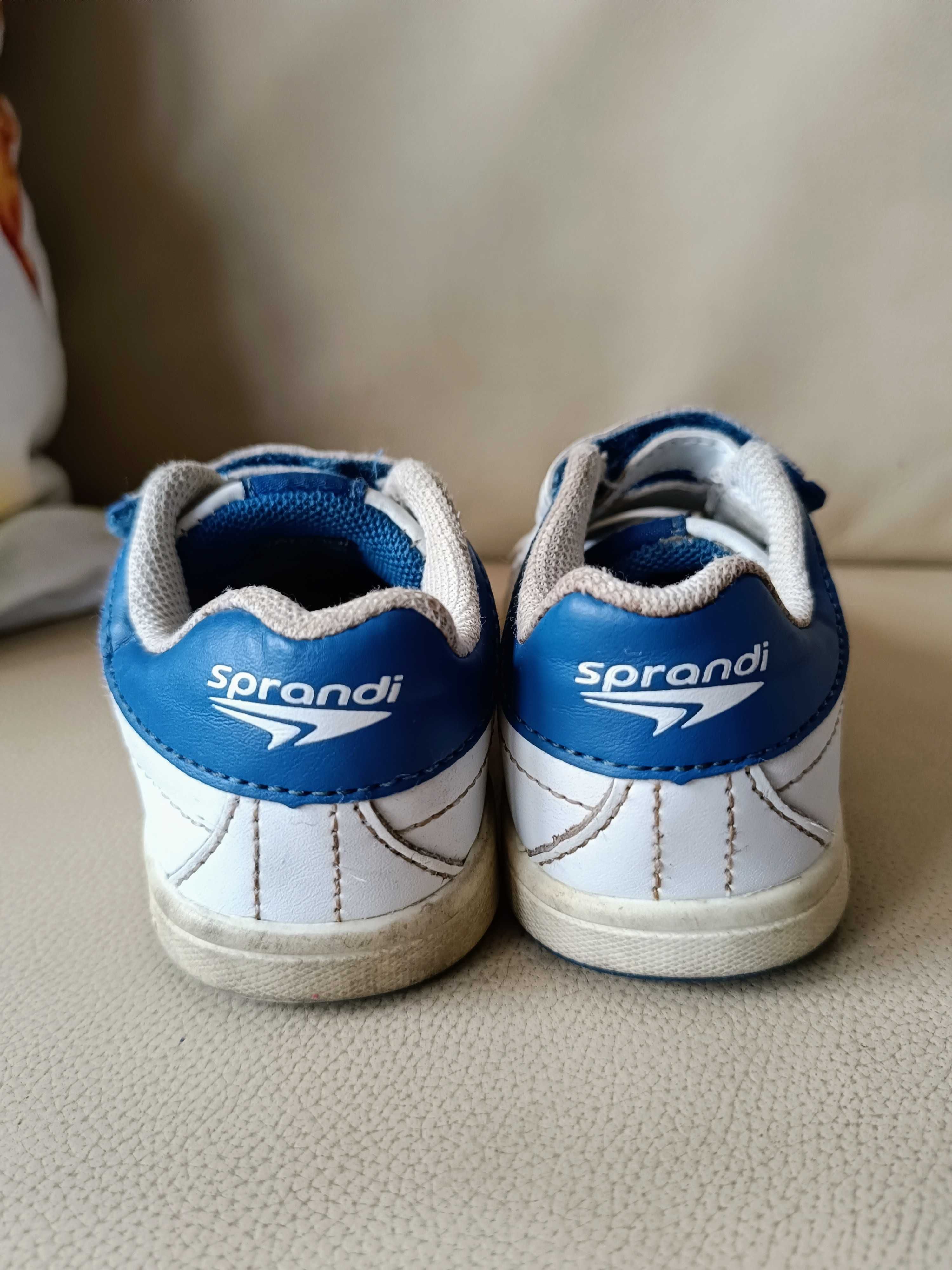 białe ADIDASY SPRANDI r. 23 dla chłopca i dziewczynki buty adidaski