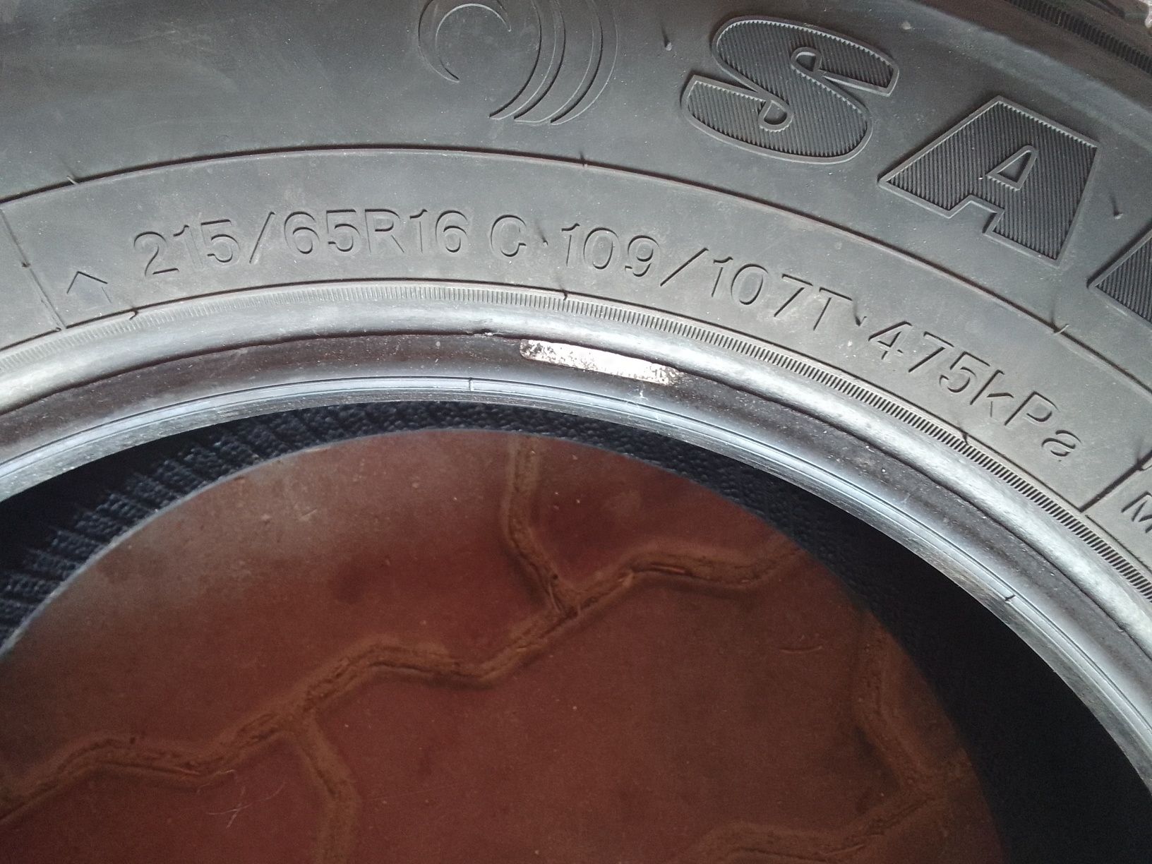 Opona wielosezonowa 215/65r16C SAILUN 2023r
