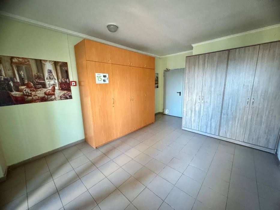 Продажа 4к с ремонтом в новом доме, паковка на два авто