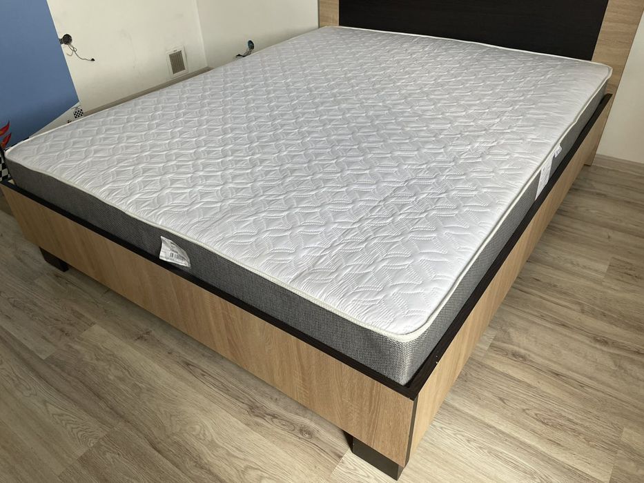 Ліжко ВЕРОНІКА двоспальне з матрацом НЕДОРОГО