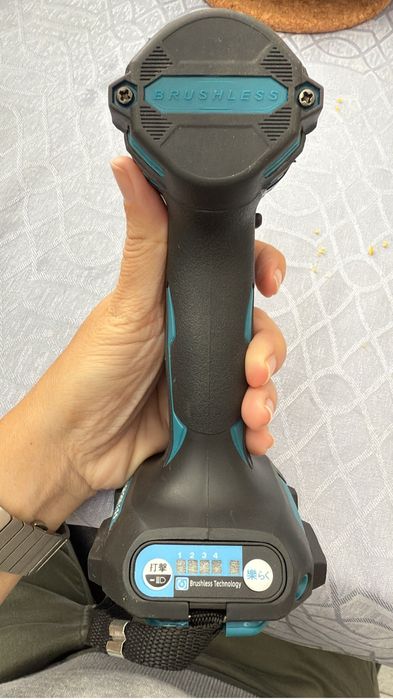 Nova Aparafuzadora Makita DTD173Z