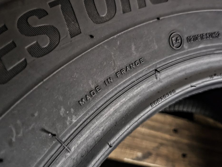 Одна шина 215/65r16 Bridgestone | 2023 | 8mm | Стан нової | Преміум