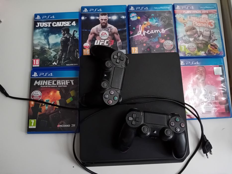 ps4 1tb 6 gier + 2 pady