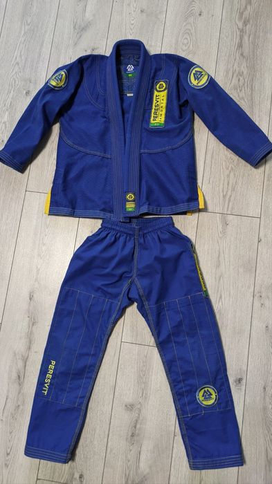 Гі для Бразильського джиу-джитсу
Kid's Flawless BJJ Gi Brazilian Style
