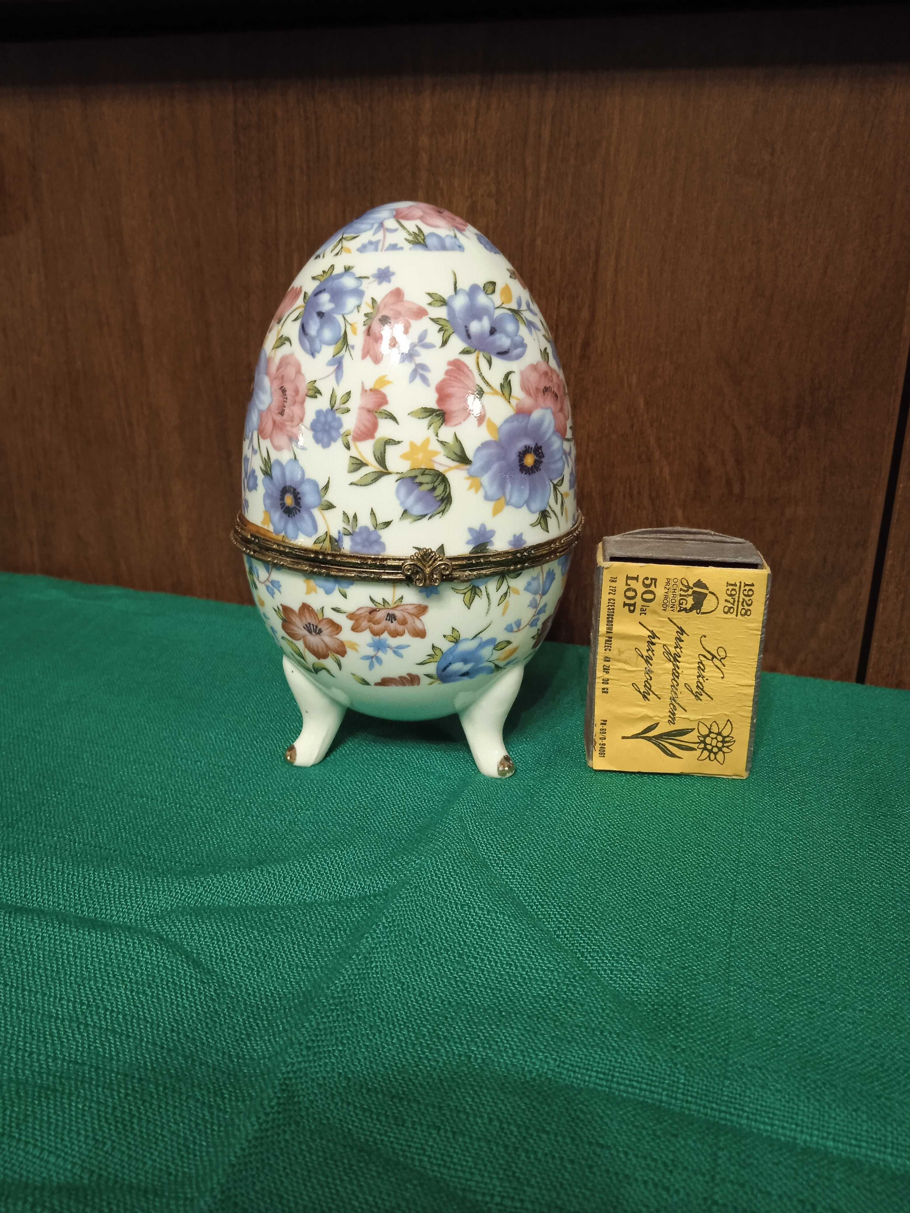 JAJO jajko otwierane kolekcjonerskie porcelana wysokość ok. 12 cm.