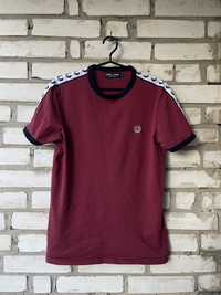 Футболка Fred Perry з лампасами