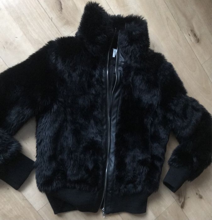 Kurtka futerko sztuczne rozm. M/38 nowe Sparkz