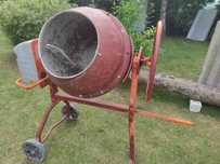 betoniarka 125l 700W