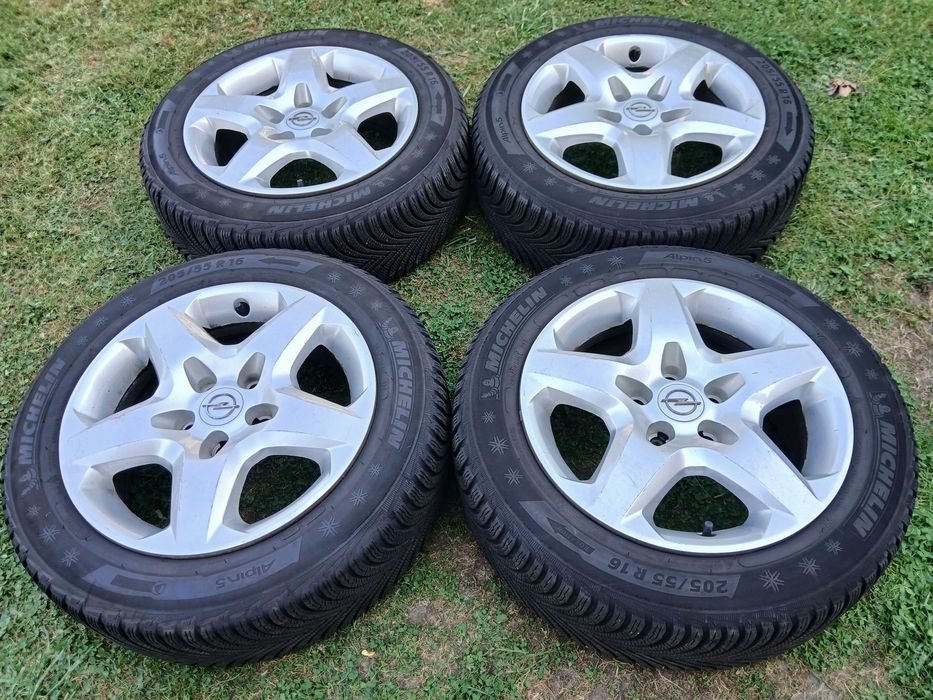 Koła 5x110 Opel Meriva Zafira Vectra Astra 205/55/16 Michelin 7,5mm